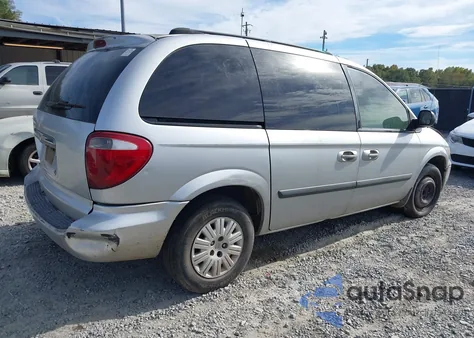 2005 Chrysler Town & Country из США, поврежденный, VIN 1C4GP45R95B295247
